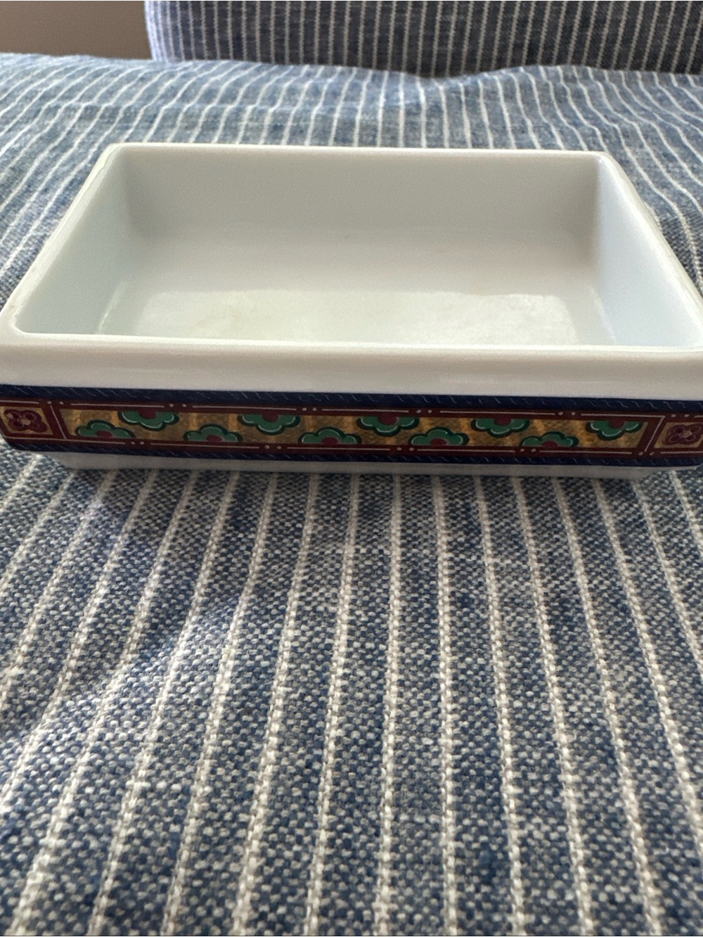 Vintage Elizabeth Arden Byzantium Soap Dish
